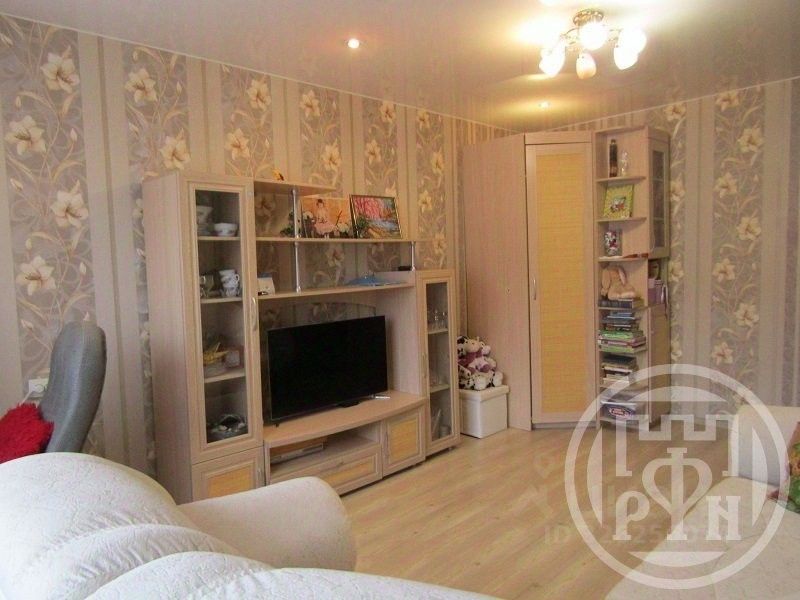 Продажа 3-комн квартиры на вторичном рынке Всеволожск, Ленинградская улица, 16к3