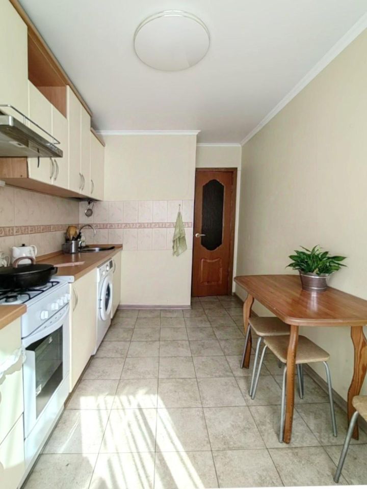 Аренда 2-комн квартиры на вторичном рынке переулок Берников, 4