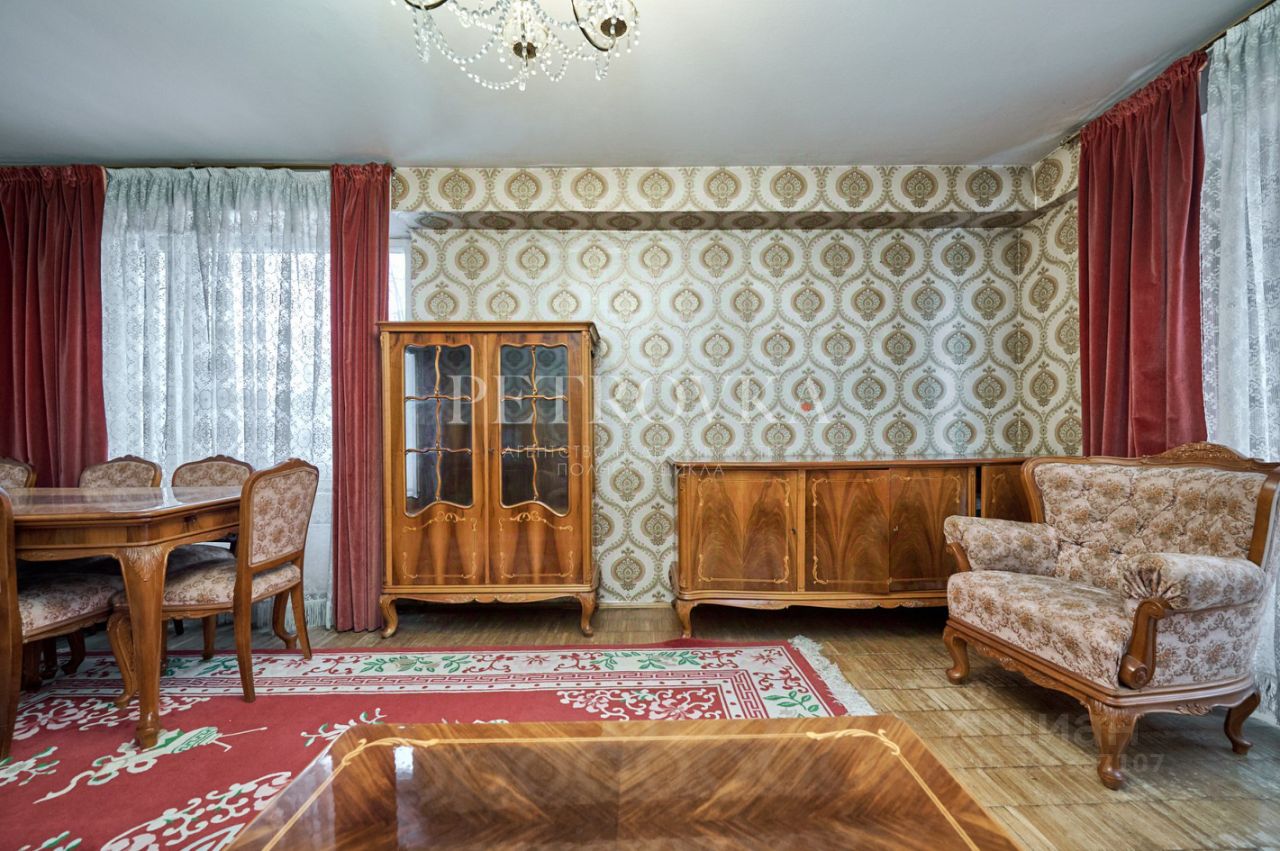 Продажа 4-комн квартиры на вторичном рынке улица Шверника, 9К4