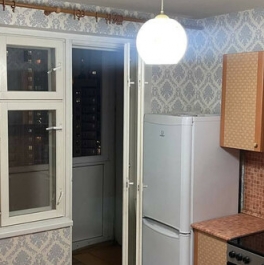 Продажа 2-комн квартиры на вторичном рынке улица Бадаева,  д. 8 к2