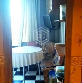 Продажа 3-комн квартиры на вторичном рынке ул Иерусалимская,  д. 8