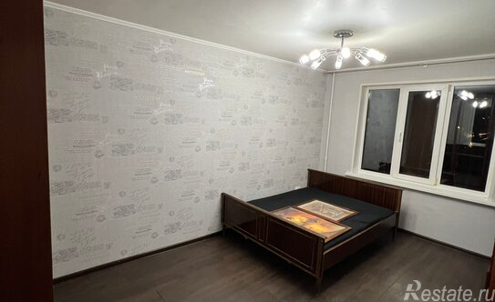 Продажа 2-комн квартиры на вторичном рынке Солнечногорск, улица Баранова,  д. 33