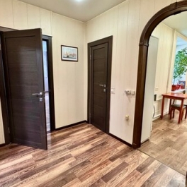 Продажа 3-комн квартиры на вторичном рынке 14-я линия,  д. 97,  к. Д