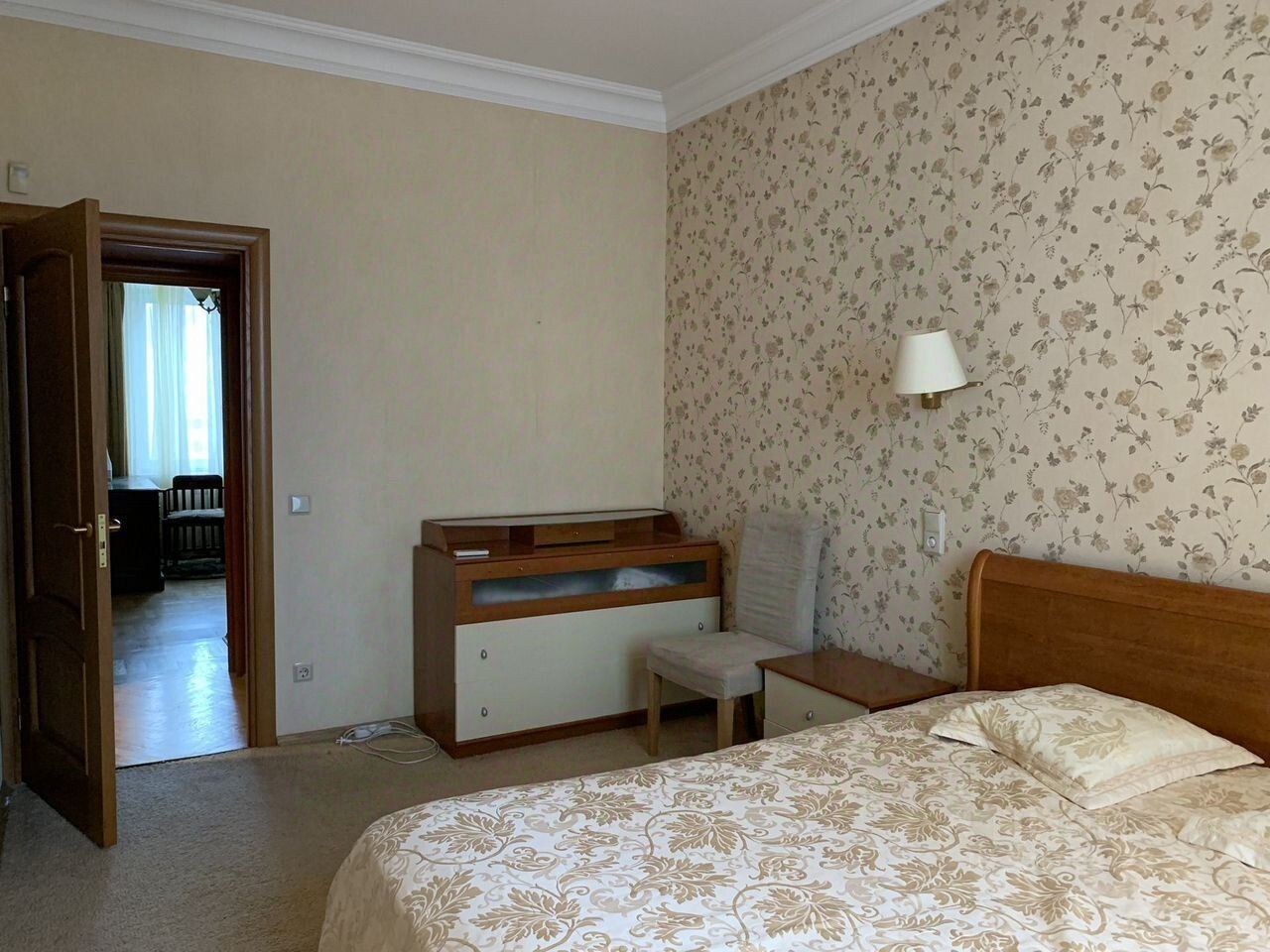 Продажа 3-комн квартиры на вторичном рынке Пулковское шоссе, 30К2