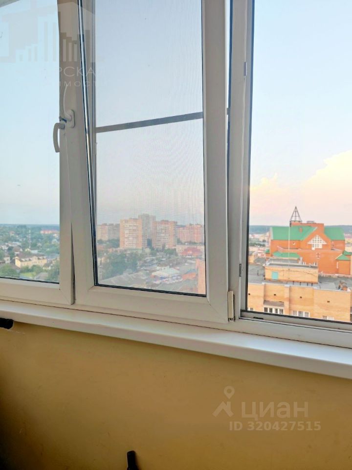 Продажа 2-комн квартиры на вторичном рынке Истра, улица Главного Конструктора В.И. Адасько, 11