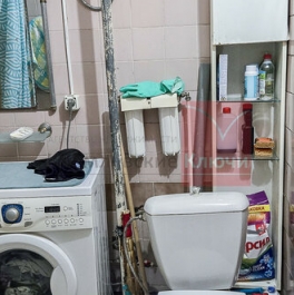 Продажа 2-комн квартиры на вторичном рынке ул Наличная,  д. 35,  к. 2