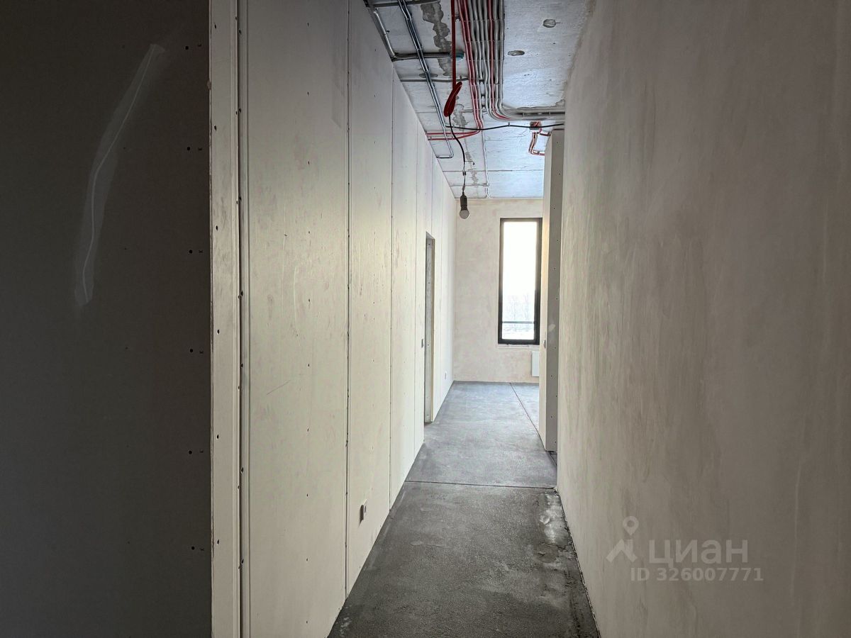 Продажа 3-комн квартиры на вторичном рынке улица Стахановцев, 1