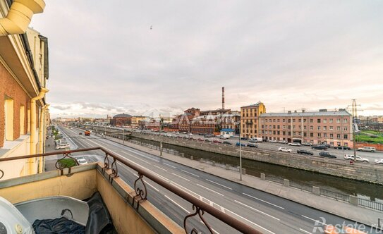 Продажа 3-комн квартиры на вторичном рынке Обводного Канала наб,  д. 121 литА