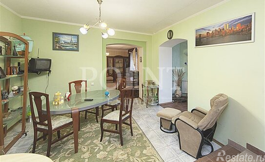 Продажа 4-комн квартиры на вторичном рынке улица Гарибальди