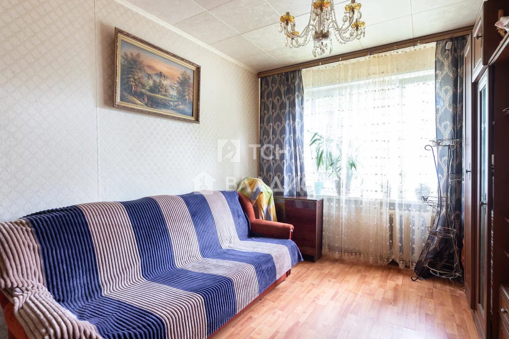 Продажа 2-комн квартиры на вторичном рынке Щелково, 60 лет Октября пр-кт.,  д. 15