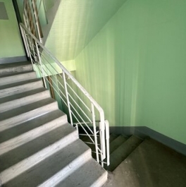 Продажа 1-комн квартиры на вторичном рынке ул Вересковая,  д. 1,  к. 1