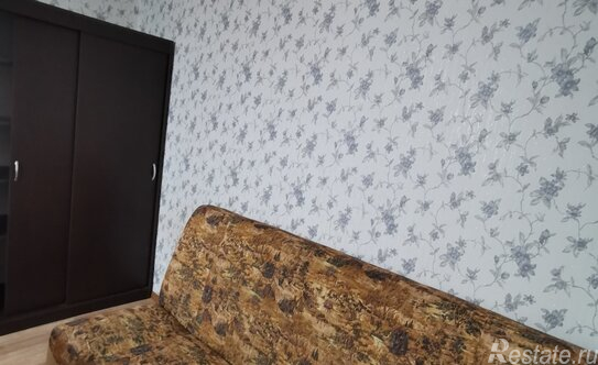 Продажа 1-комн квартиры на вторичном рынке Высокая улица,  д. 13