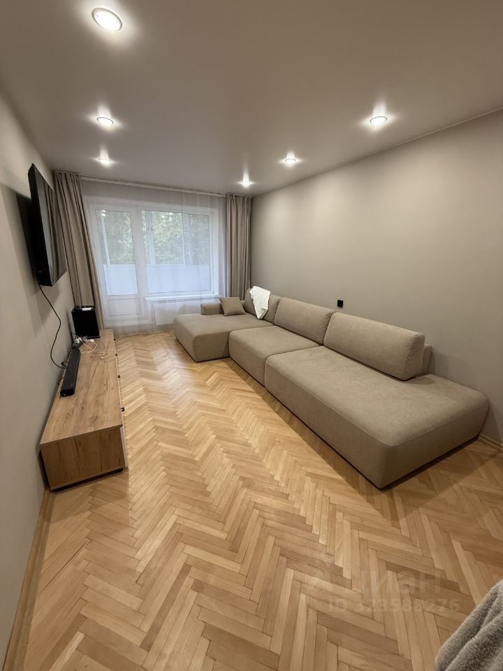 Продажа 2-комн квартиры на вторичном рынке Юрловский проезд, 25