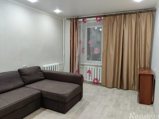 Продажа 1-комн квартиры на вторичном рынке Чекистов ул,  д. 38