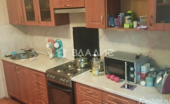 Продажа 2-комн квартиры на вторичном рынке Шлиссельбургский пр-кт,  д. 18,  к. 1