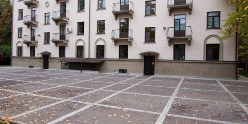 Отдельное здание ул Сурикова,  д. 24