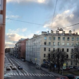 Продажа 1-комн квартиры на вторичном рынке Петровский пр-кт,  д. 24,  к. 2 стр 1