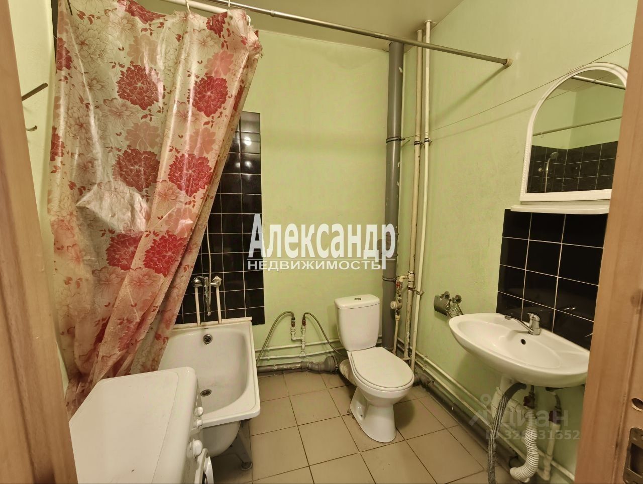 Продажа студии пос. Шушары, Московское шоссе, 246