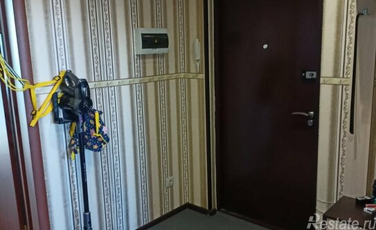 Продажа 2-комн квартиры на вторичном рынке Мурино г, Охтинская аллея,  д. 14