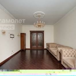 Продажа 3-комн квартиры на вторичном рынке Ломоносовский пр-кт,  д. 29 к1