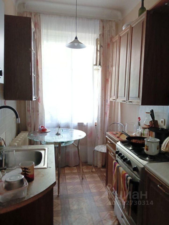 Продажа 4-комн квартиры на вторичном рынке Старая Басманная улица, 22кБс2