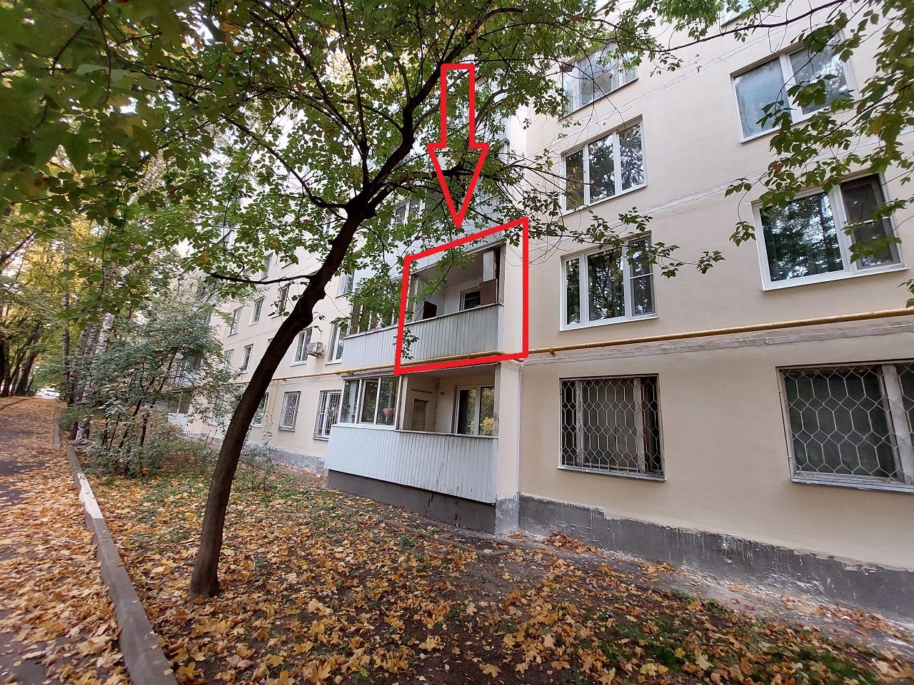 Продажа 3-комн квартиры на вторичном рынке Беловежская улица, 21