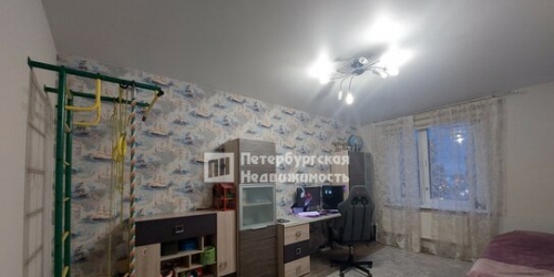 3-комн квартира ул Адмирала Коновалова,  д. 2-4