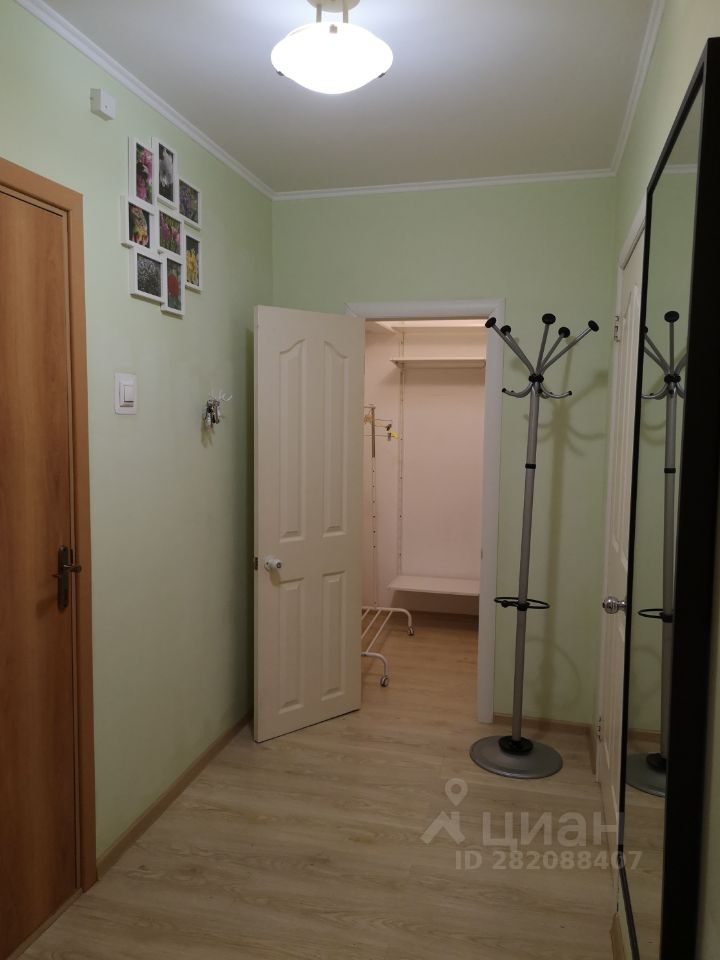 Аренда 1-комн квартиры на вторичном рынке проезд Чечерский, 128к1