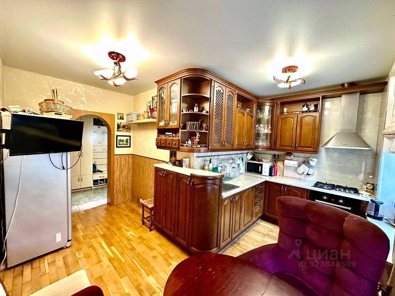 Продажа 3-комн квартиры на вторичном рынке Большая Пушкарская улица, 19