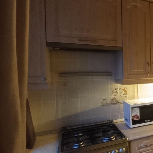 2-комн квартира улица Замшина, 31