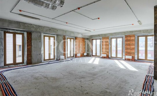 Продажа 3-комн квартиры на вторичном рынке Спасоналивковский 2-й пер