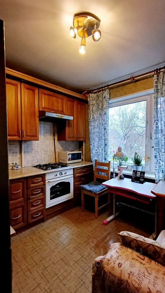 Продажа 2-комн квартиры на вторичном рынке Щелково-3 мкр, улица Ленина,  д. 9