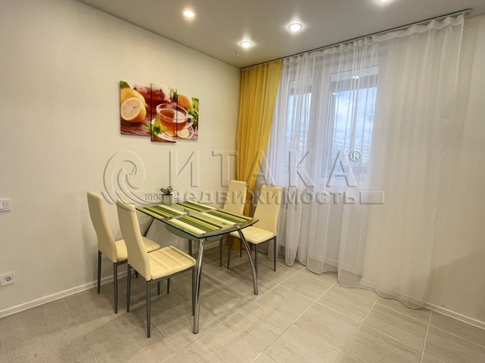 Аренда 2-комн квартиры на вторичном рынке Крыленко ул., д. 14, стр. 3