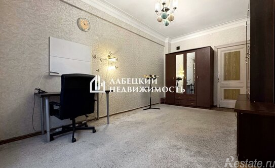 Продажа 2-комн квартиры на вторичном рынке проспект Будённого,  д. 17 к1