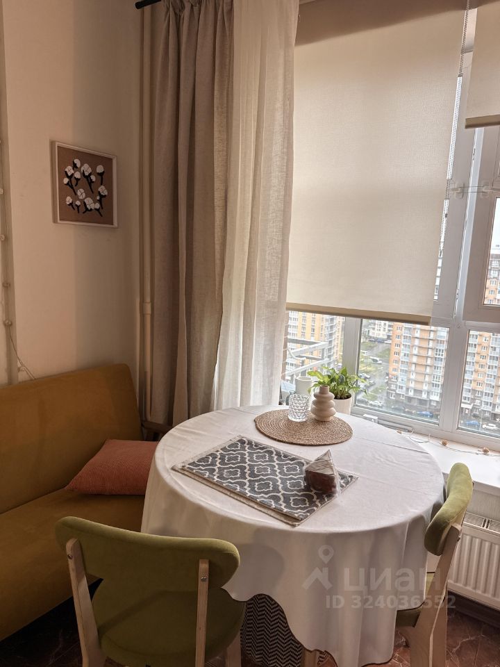 Аренда 1-комн квартиры на вторичном рынке Зенино ЖК Самолет мкр, Люберцы, улица Вертолетная,  д. 4к1