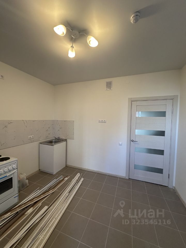 Продажа 2-комн квартиры на вторичном рынке улица Героев Панфиловцев, 31