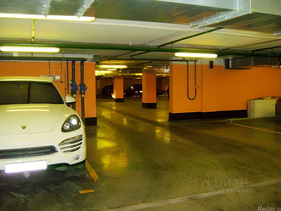 Аренда гаража 2-й Казачий переулок,  д. 4 с1