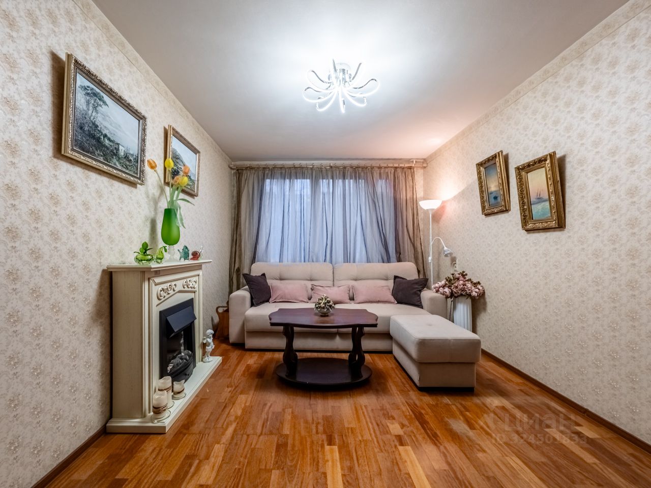 Продажа 2-комн квартиры на вторичном рынке Будапештская улица, 66К1