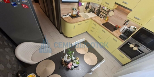 3-комн квартира Батайский проезд,  д. 17