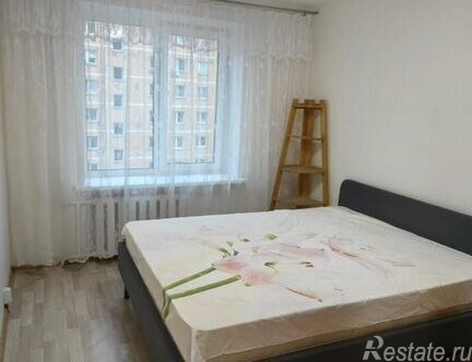 Аренда 2-комн квартиры на вторичном рынке Пионерская Б. ул,  д. 37/38