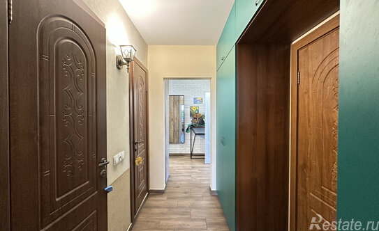 Продажа 3-комн квартиры на вторичном рынке улица Сикейроса,  д. 19 к2