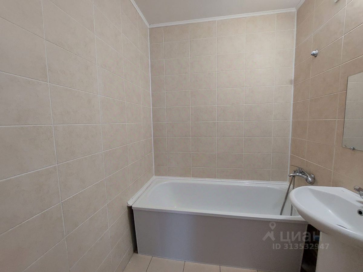 Продажа 1-комн квартиры на вторичном рынке улица Корнея Чуковского, 7к2