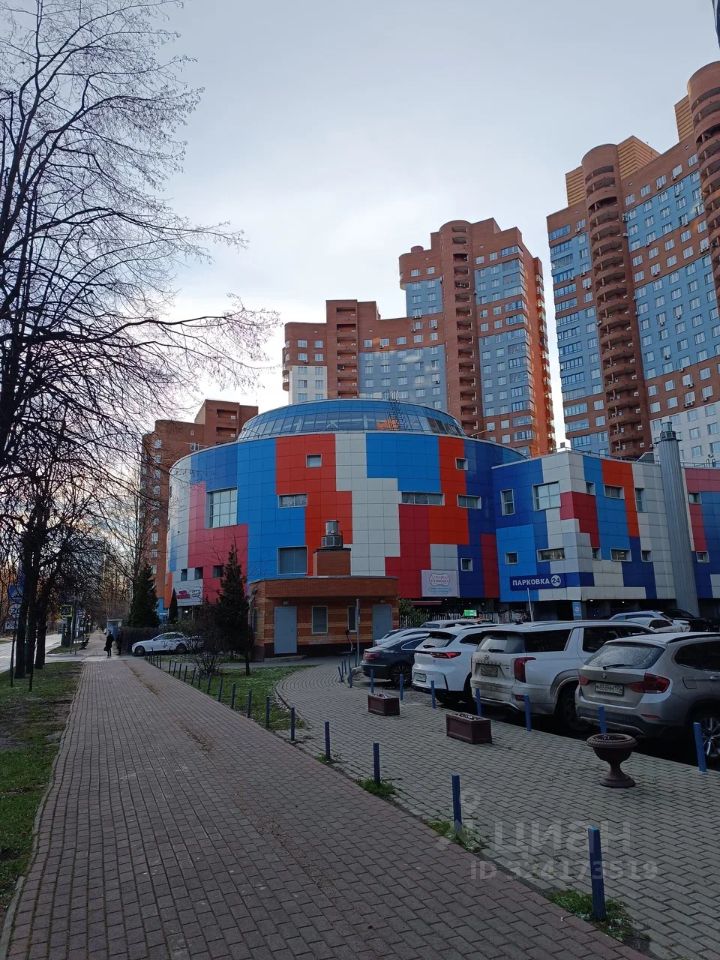 Продажа 2-комн квартиры на вторичном рынке Химки, улица Калинина, 7