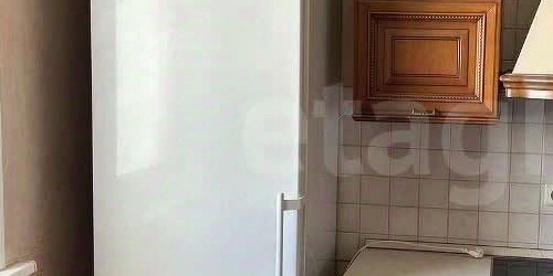 2-комн квартира Изюмская улица, 43