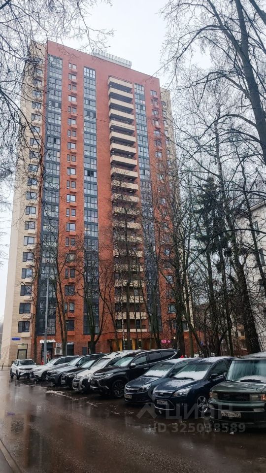 Продажа 1-комн квартиры на вторичном рынке Севастопольский проспект, 79А