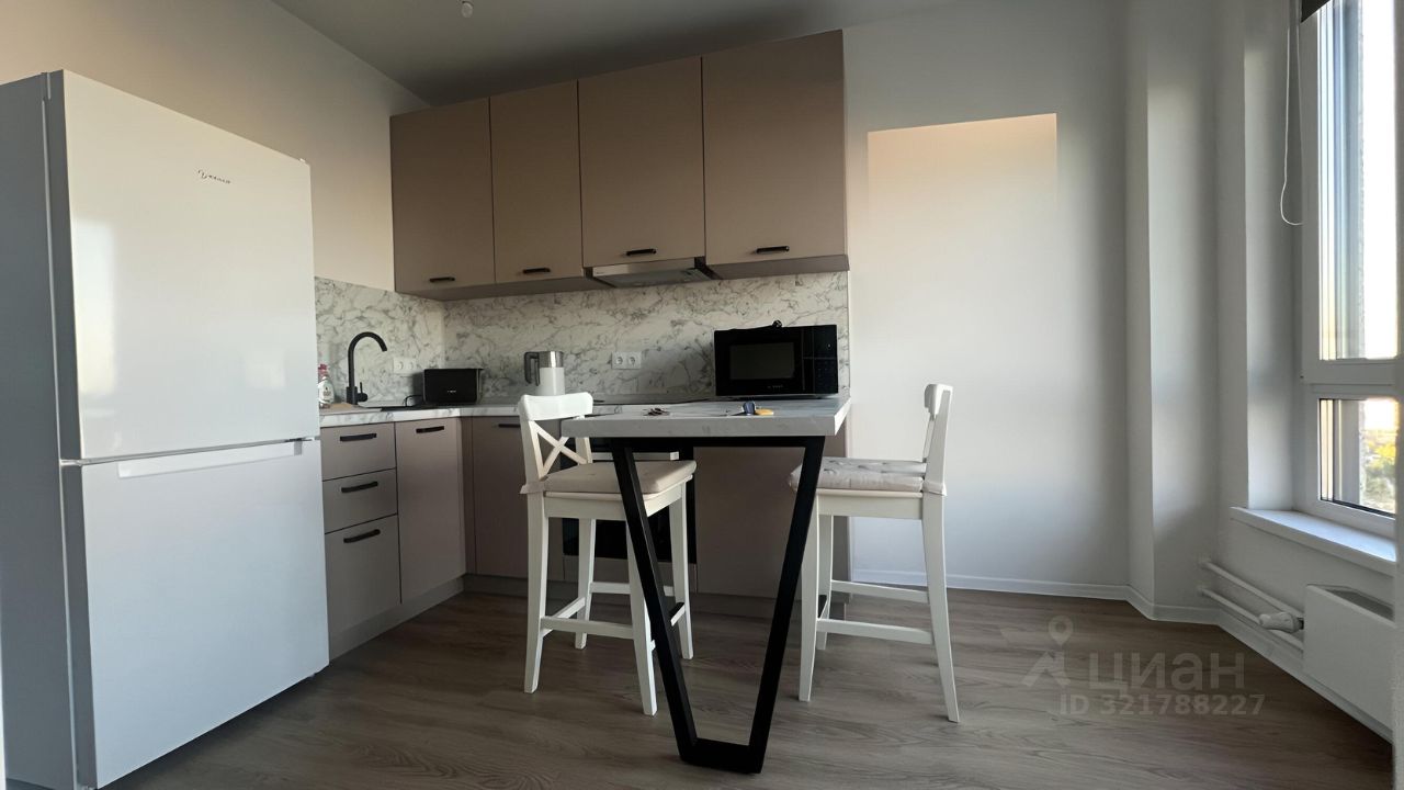 Аренда 1-комн квартиры на вторичном рынке Базовская улица, 15Бк2