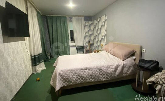 Продажа 2-комн квартиры на вторичном рынке Въезд, проспект 25 Октября,  д. 69 к2