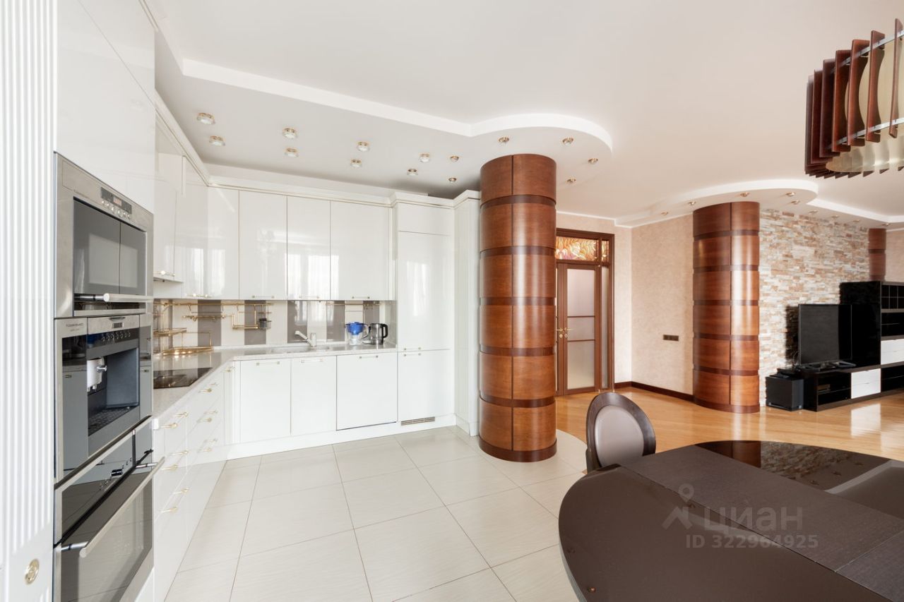 Продажа 4-комн квартиры на вторичном рынке Карамышевская набережная, 48К2