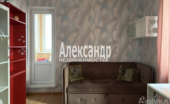 Продажа 4-комн квартиры на вторичном рынке Краснопутиловская ул,  д. 76,  к. 2