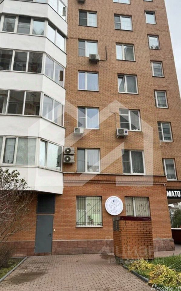 Продажа торгового помещения ул Пырьева,  д. 9,  к. 2